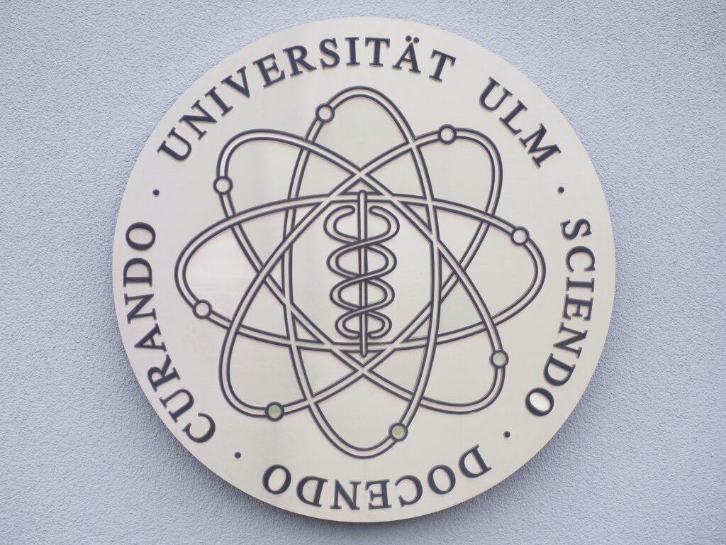 universität-ulm-emblem